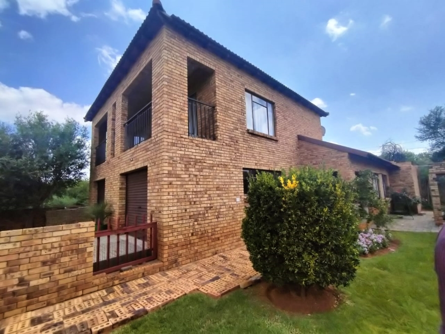 4 Bedroom Property for Sale in Vaal Park North West